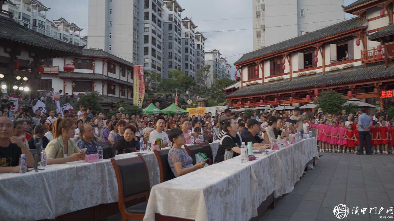 回眸‖“歡樂E夏 舞動(dòng)褒城”賽事再次嗨翻古鎮(zhèn)