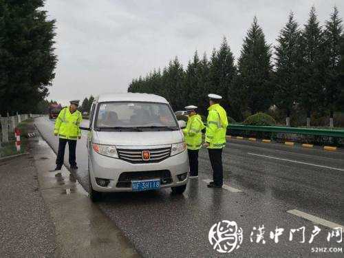 國(guó)慶中秋假期，漢中市道路交通總體平穩(wěn)有序