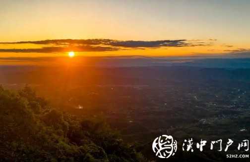 西鄉(xiāng)· 彩霞飄 夕陽紅！