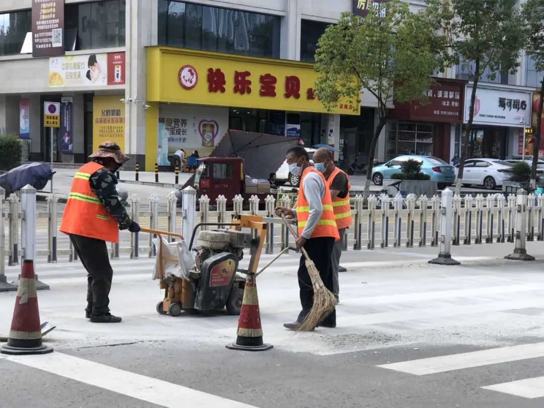 堵！堵！堵！雨天晴天都堵車，這里咋回事？