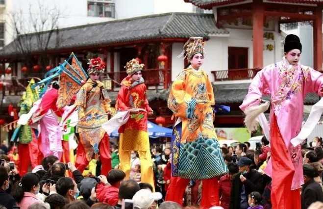 正月十五，非遺文化展演在褒國(guó)古鎮(zhèn)舉行！