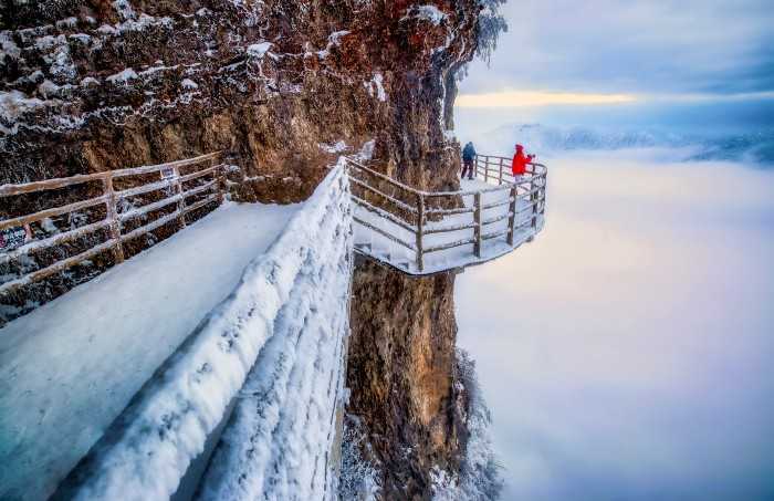 022漢中冰雪嘉年華南鄭分會場暨龍頭山第四屆云端冰雪節(jié)今日啟動"